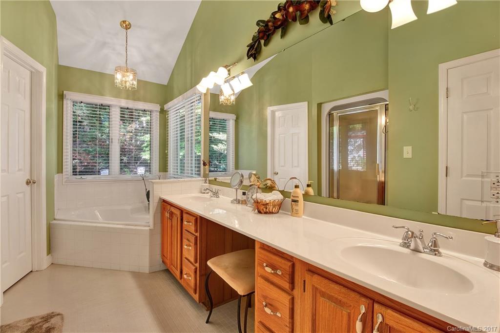 Lakehurst - Residential