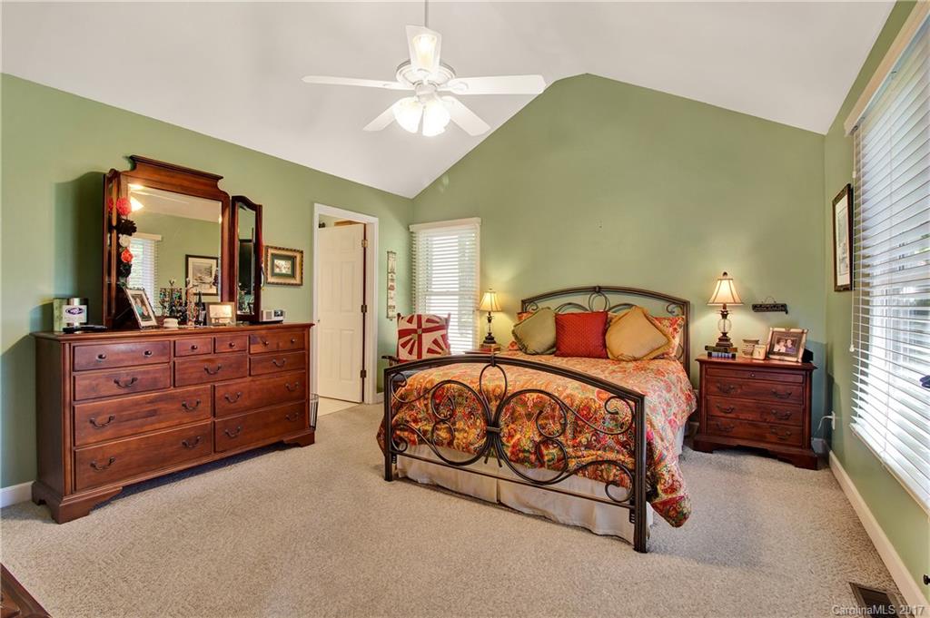 Lakehurst - Residential