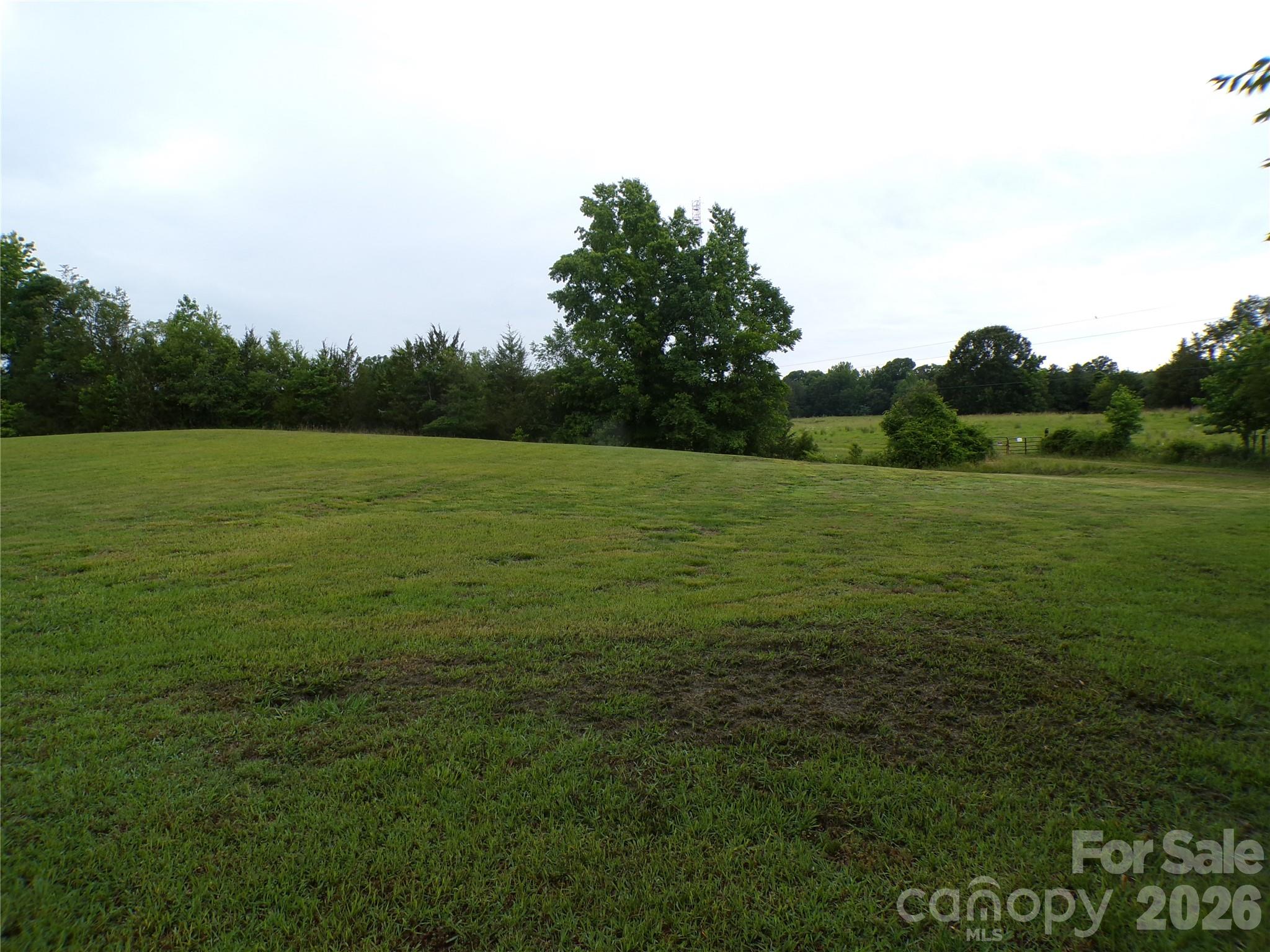 Country Knoll - Residential