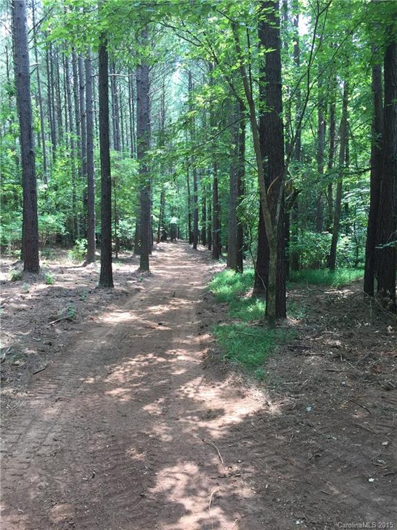 Discover Riverchase Estates,a gated 2,000 acre community of estate homesites,just 30 minutes from Charlotte, NC on the shores of the Catawba River. This is your opportunity to own the homesite of your dreams at a tremendous value. Riverchase Estates Offers:Pre-Development Pricing,500 Acre Nature Preserve,Low Taxes,Buy Now,Build Later,Bring your own Builder,Wooded & Waterfront Lots,Luxurious Amenity Center w/ Resort Style Pool,Playground,Basketball/Tennis Courts,Canoeing,Kayaking and more.