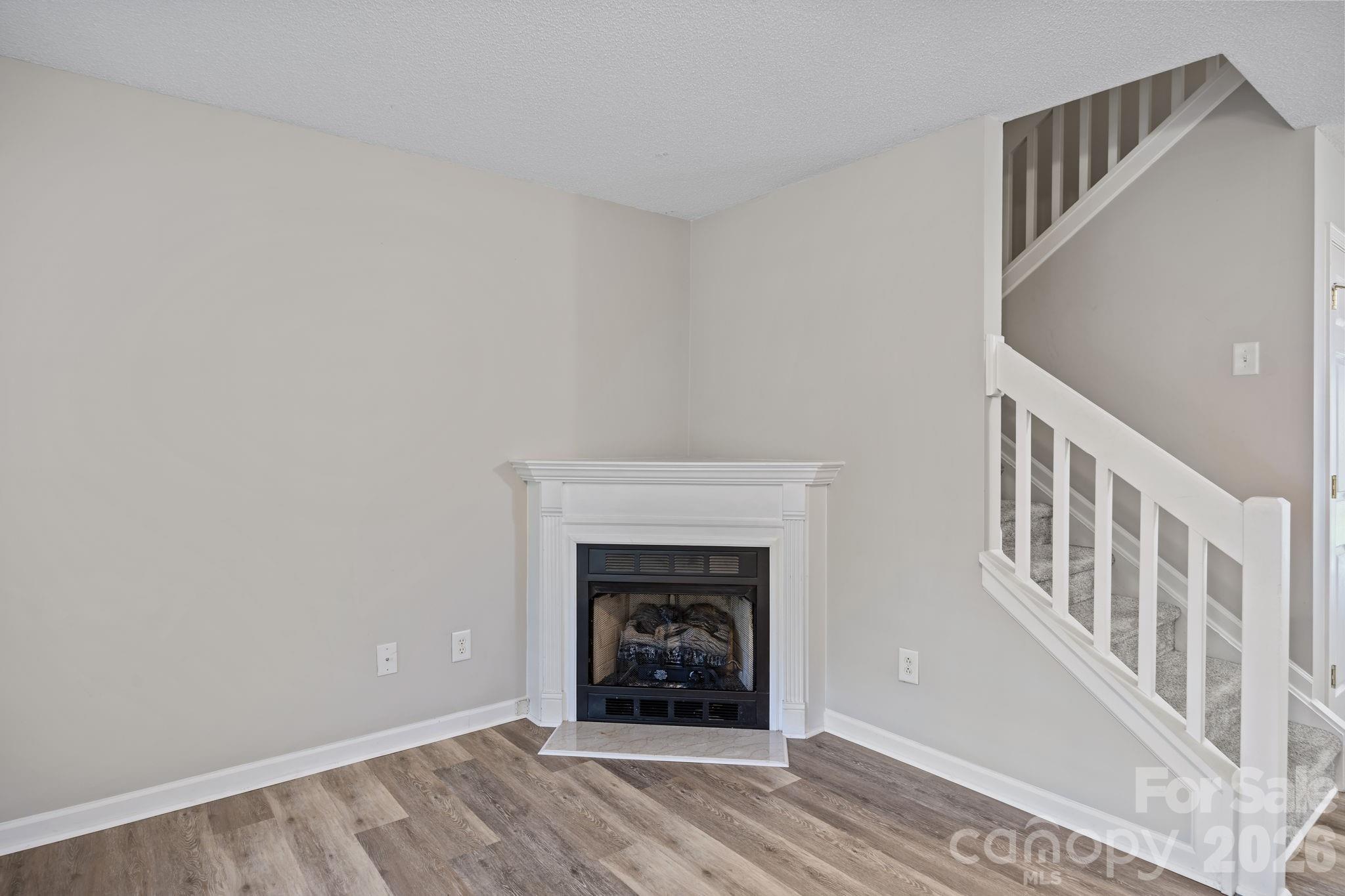 Rozzelles Landing - Residential