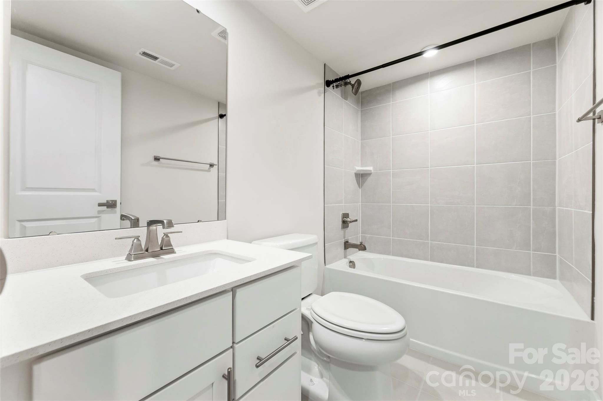 Southrail Station - Residential
