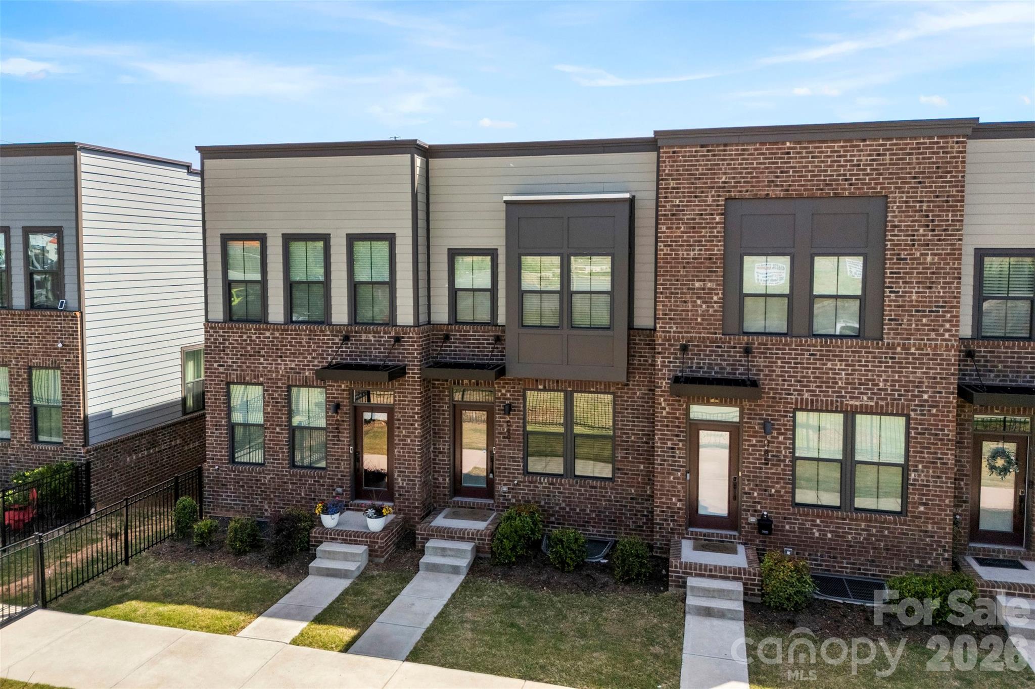Southrail Station - Residential