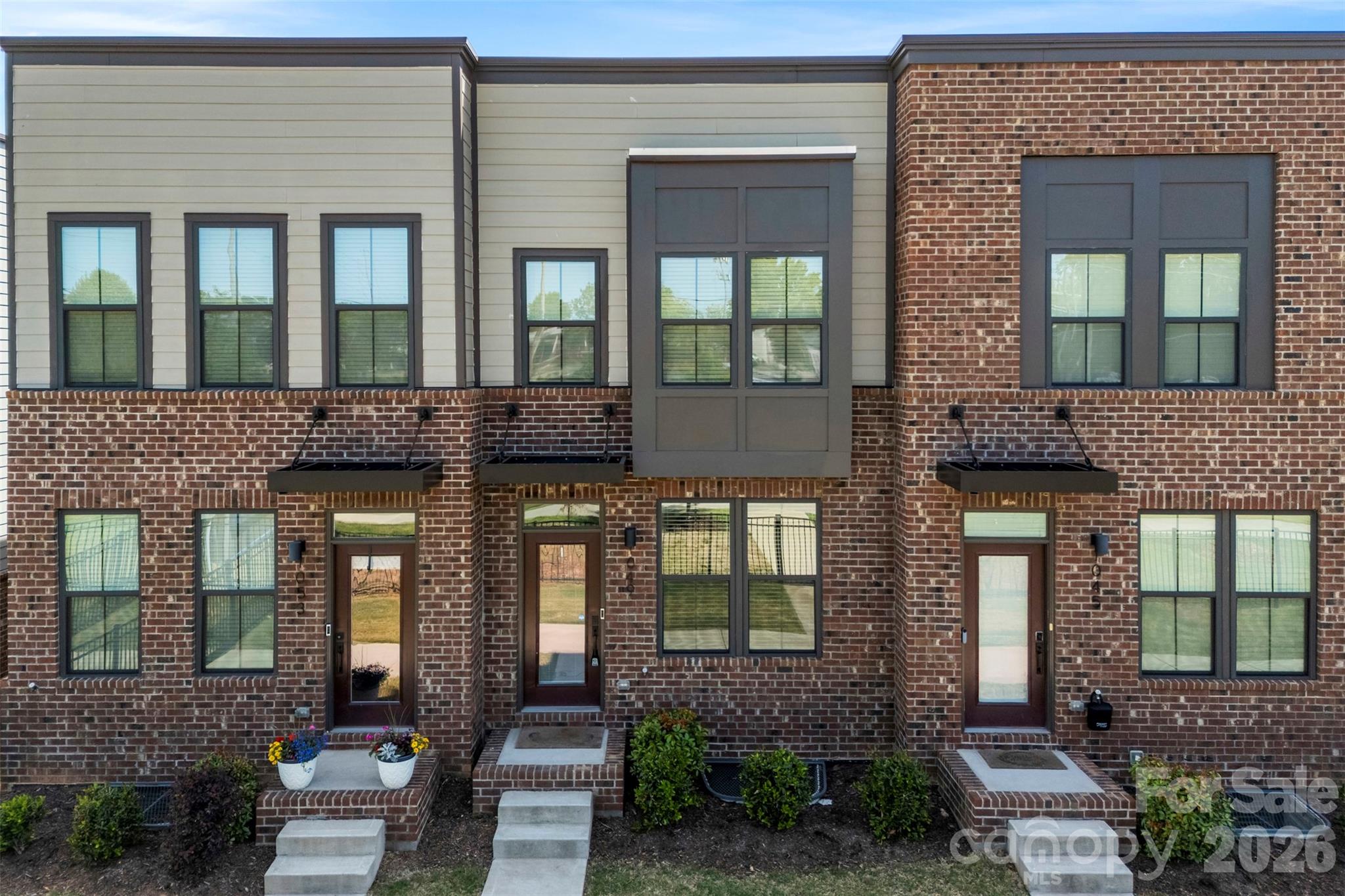 Southrail Station - Residential