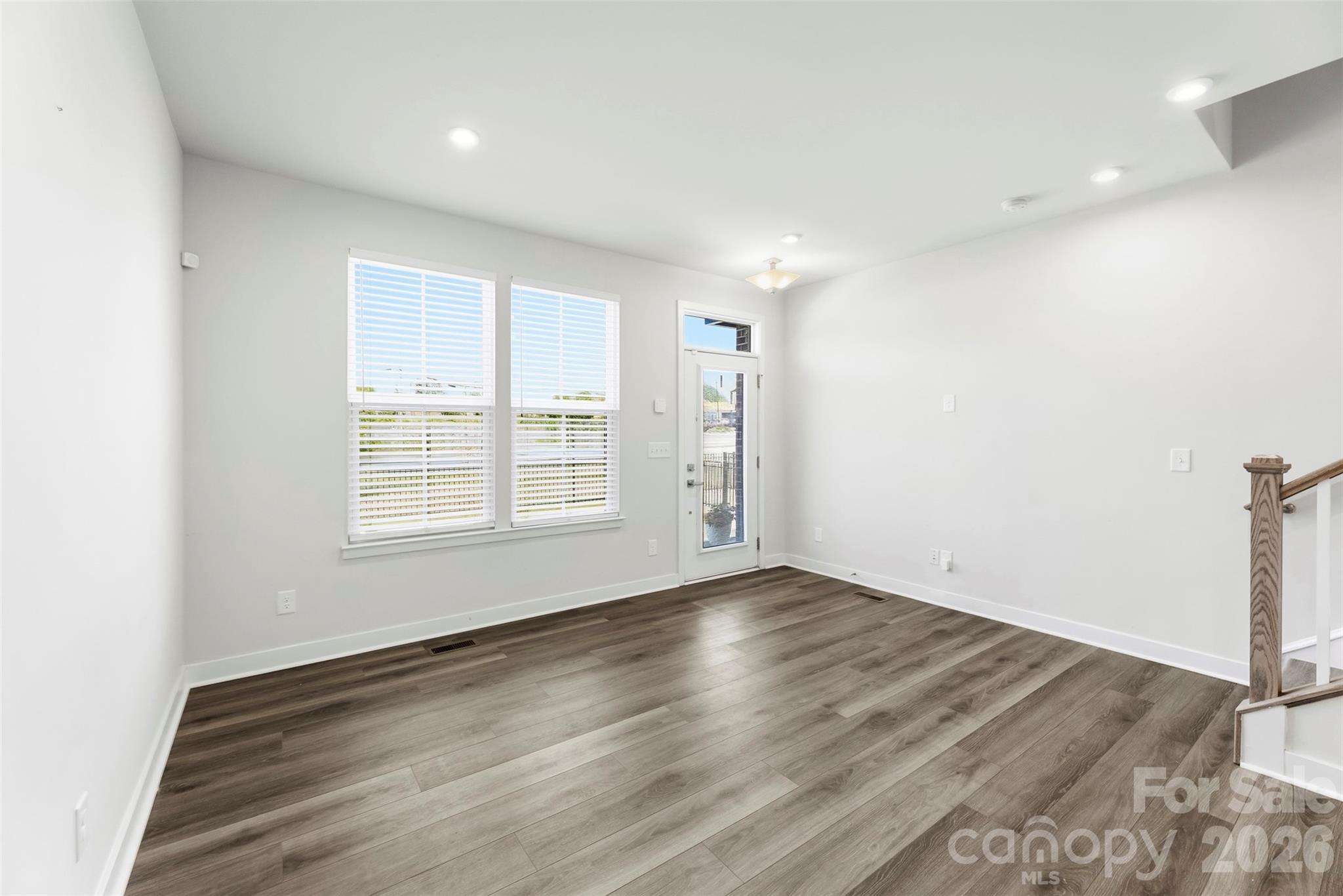 Southrail Station - Residential