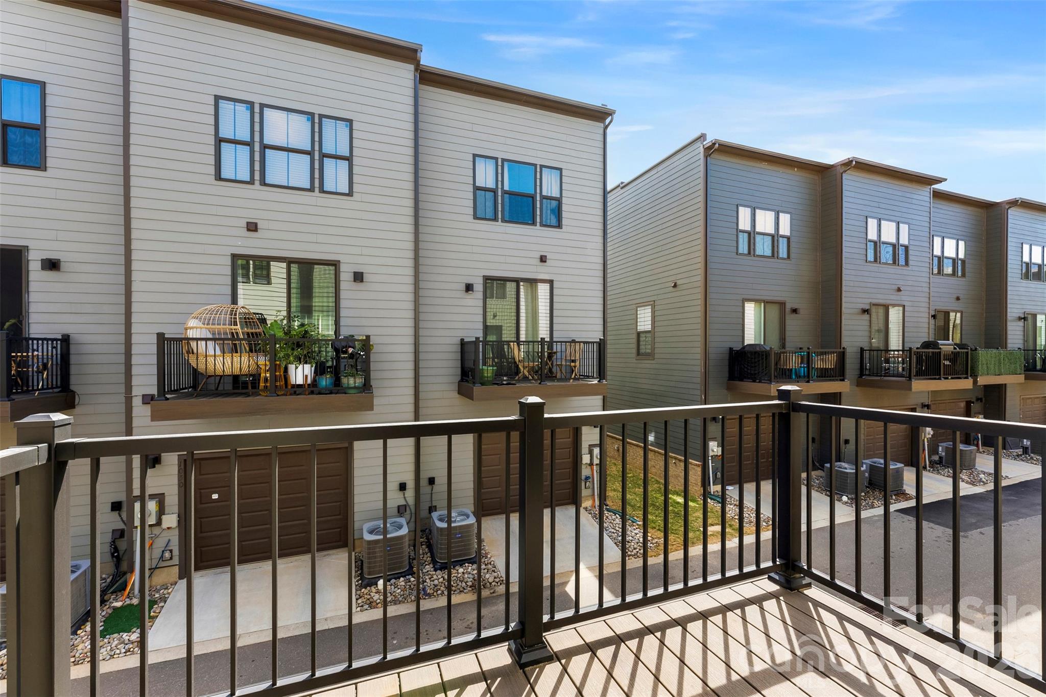 Southrail Station - Residential