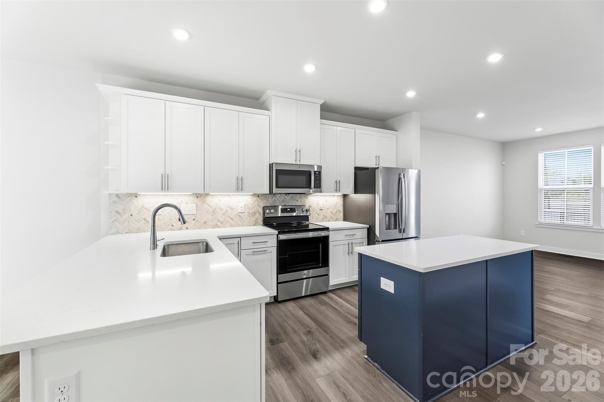 Southrail Station - Residential