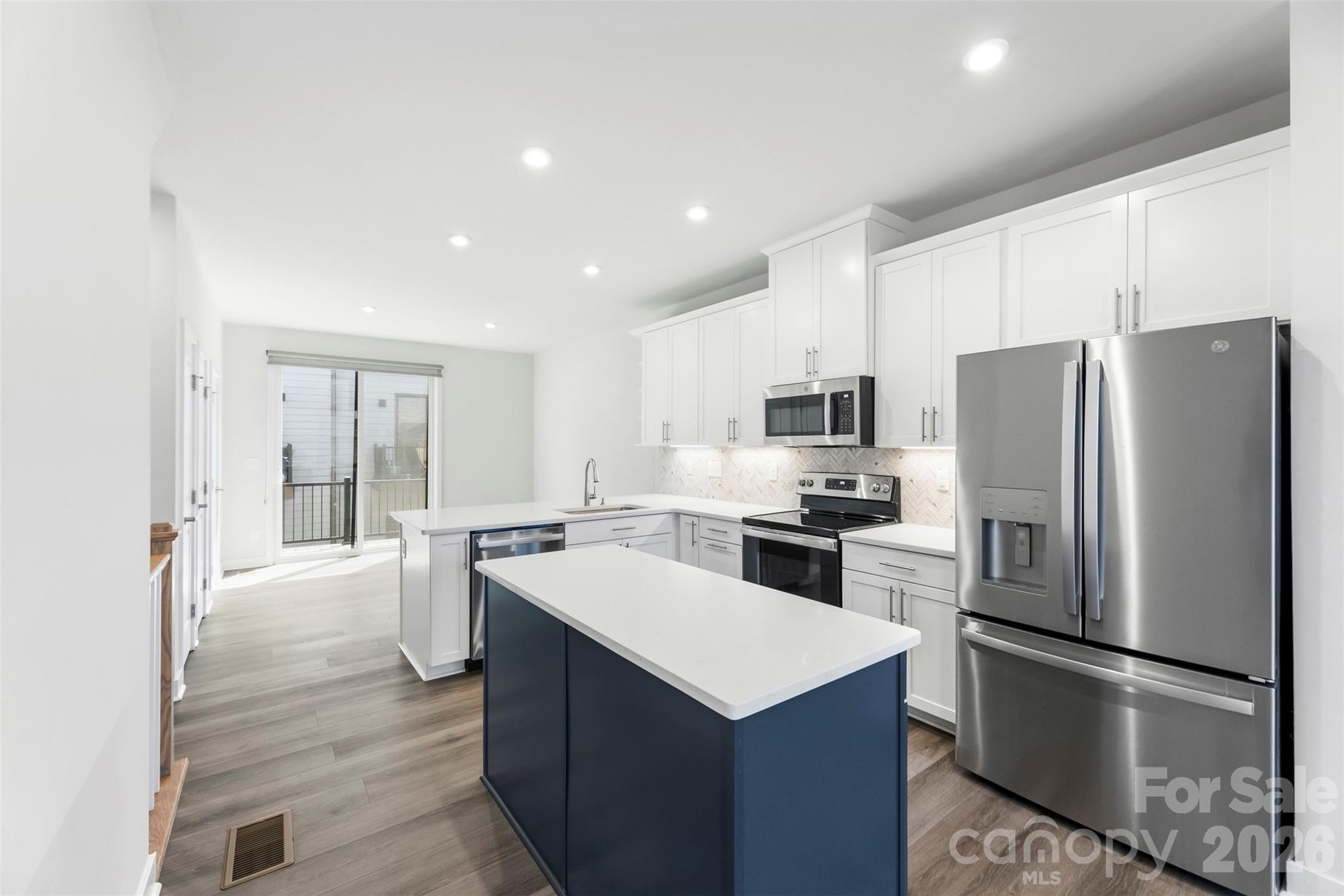 Southrail Station - Residential