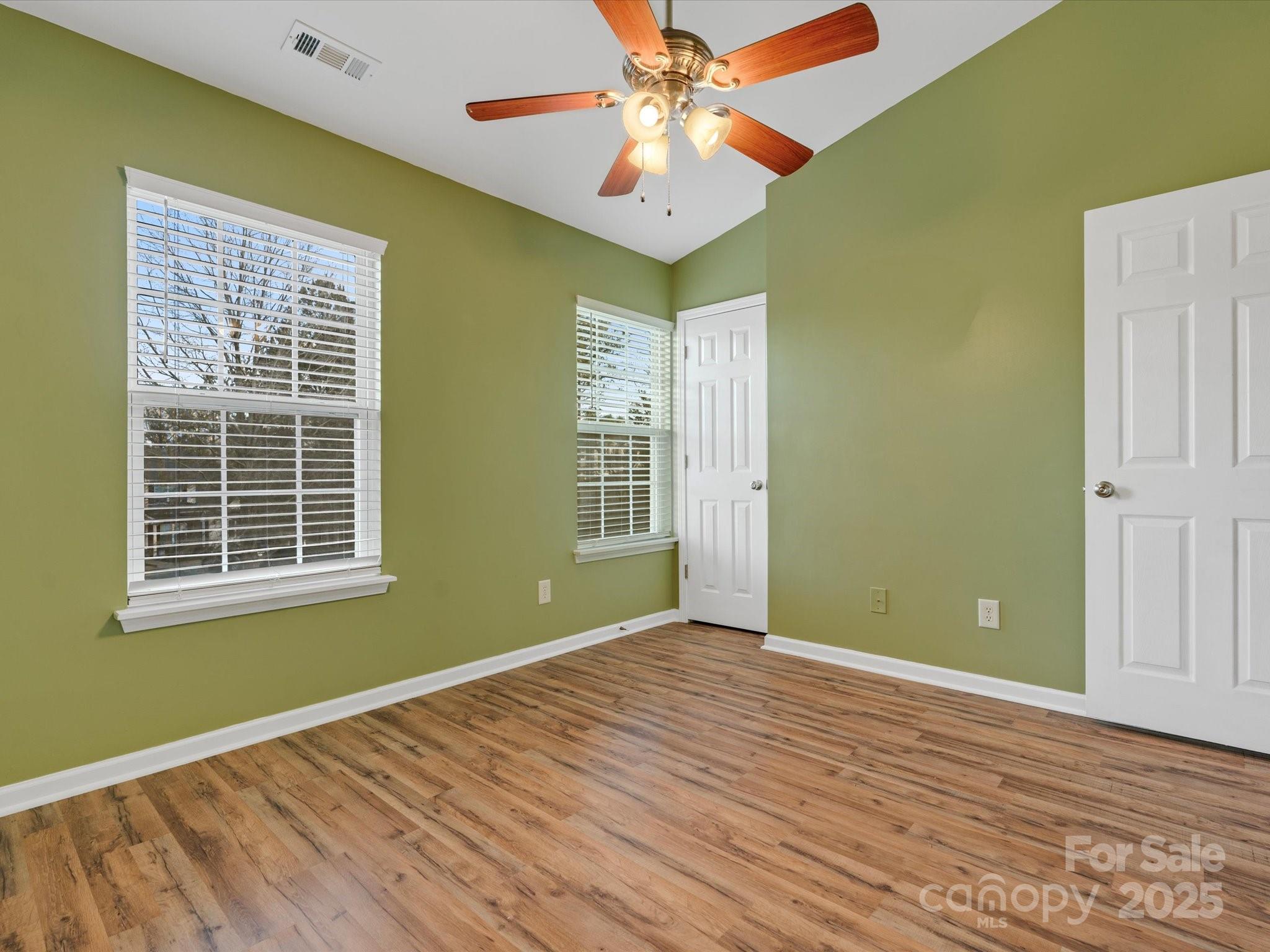 Windsor Trace - Residential