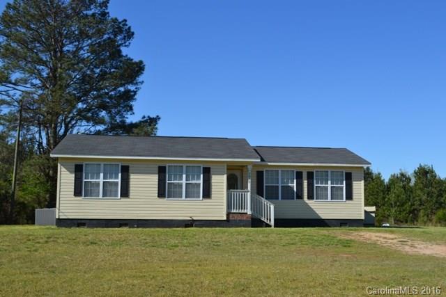 his home sits 1.48 acres, all one level. Home needs some TLC, has lots of potential.   Makes a great investment property.  Come make this home yours!