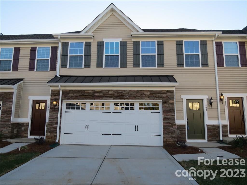 Beautiful gated community 2-story town home in the up and coming desirable Steele Creek area is where you want to be. It features a laundry room w/storage, carpet/wood/vinyl flooring, storage room w/shelving, & smurf door under staircase. The kitchen is equipped with an island, Stainless Steel Appliances, granite counter tops, dinning area just off to the left, breakfast nook, & great counter space. The first master suite/bath features a tray ceiling w/crown molding inside, two closets, Great Room, Dining Room & Kitchen. Fully Equipped Kitchen with Stainless Steel Stove, Microwave, Refrigerator & Dishwasher. Upstairs Master Suite. Master Bath w/ Dual Sink Vanity & Garden Tub.  Washer/Dryer Included. Two-Car Attached Garage. Enclosed Patio. Community Pool, Fitness Center, Putting Green, Gated.