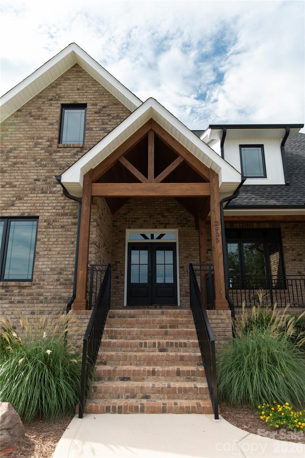 Cold Water Creek - Residential