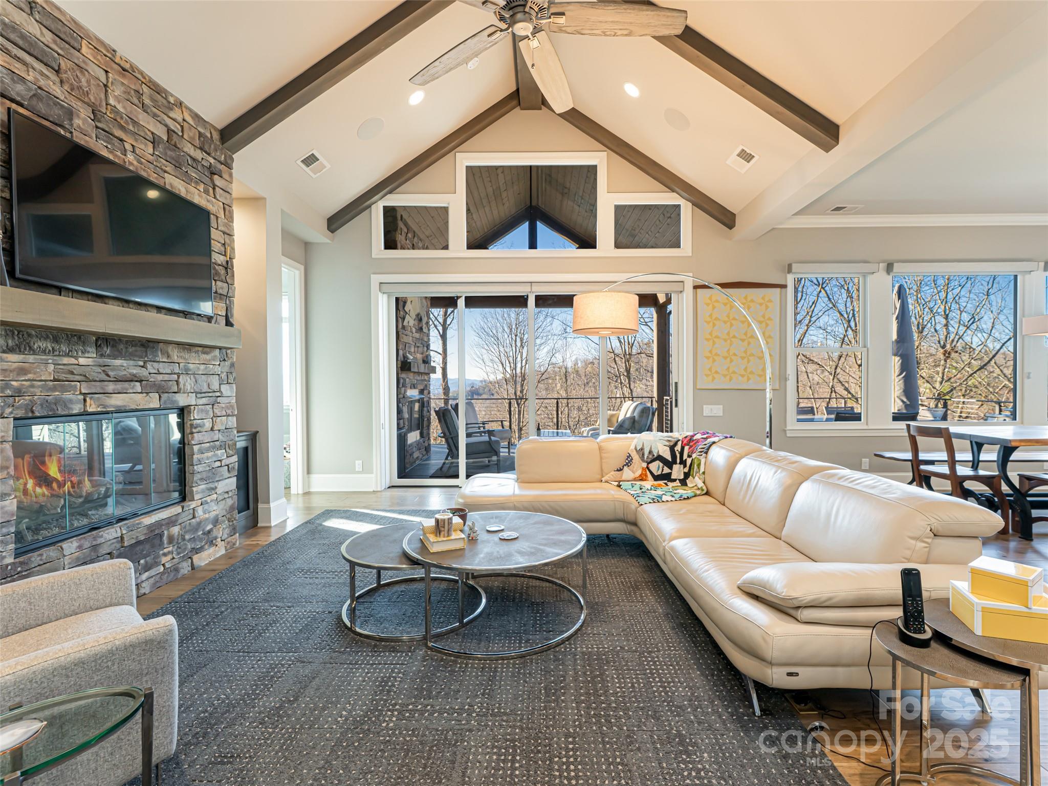 Ventana - Residential