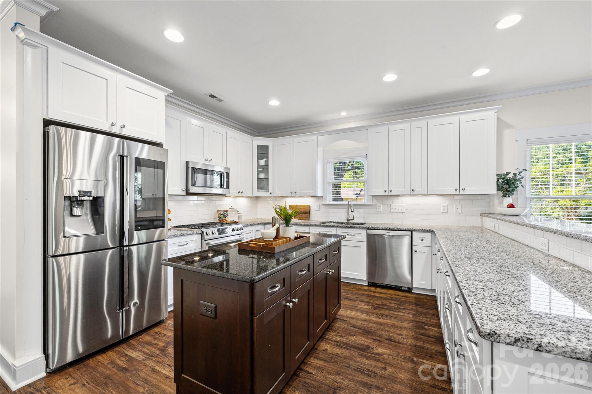 Country Club Heights - Residential