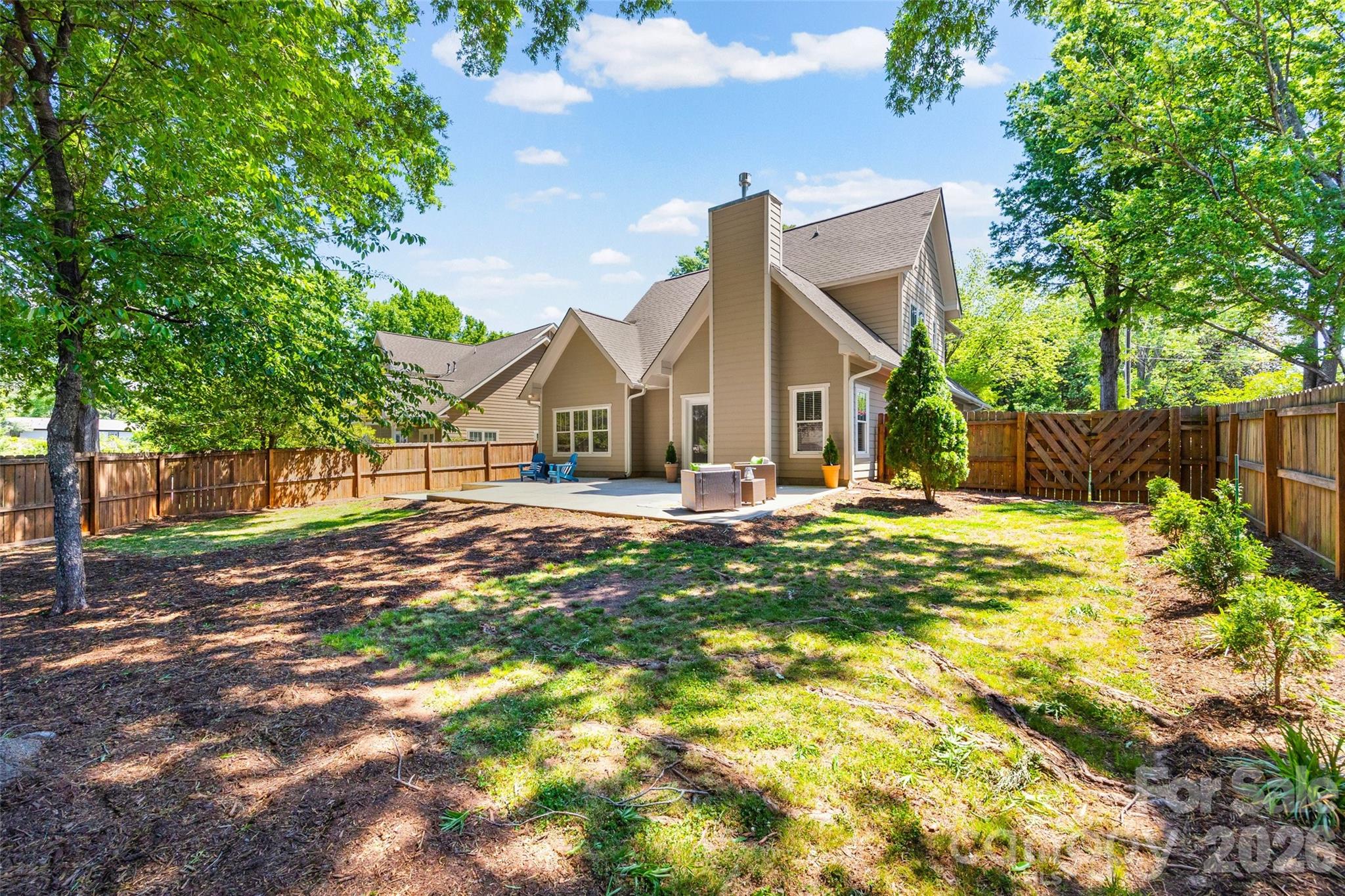 Country Club Heights - Residential