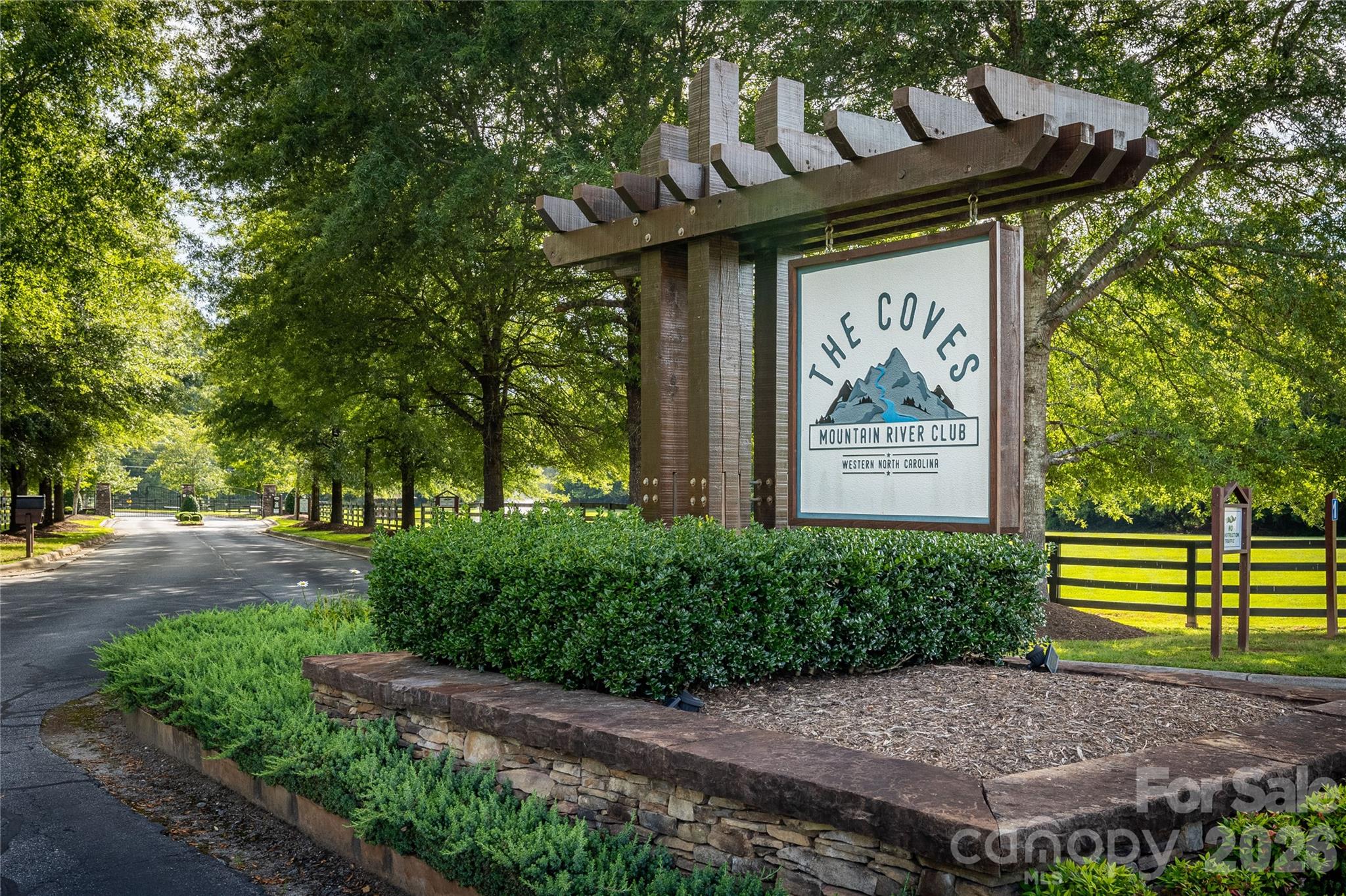 The Coves Mountain River Club - Land