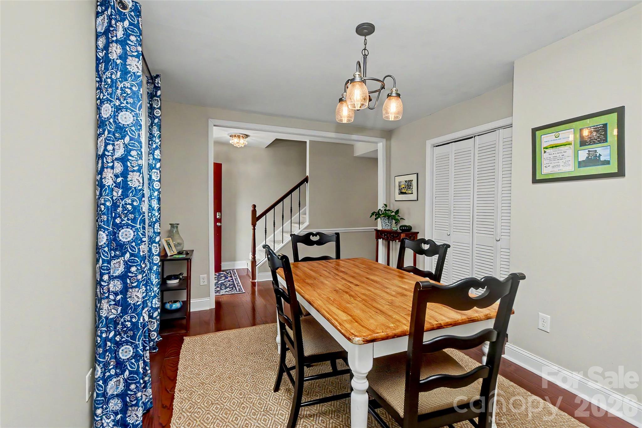 Sharon South - Residential