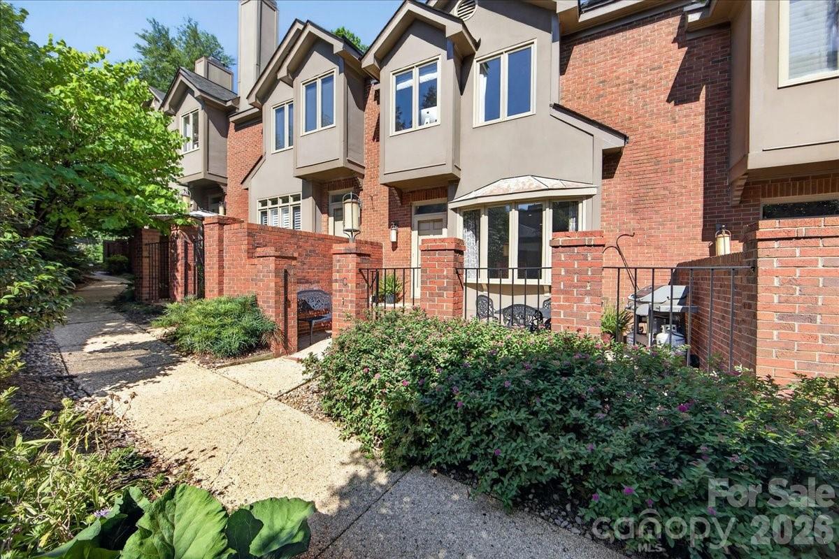 Myers Park - Residential