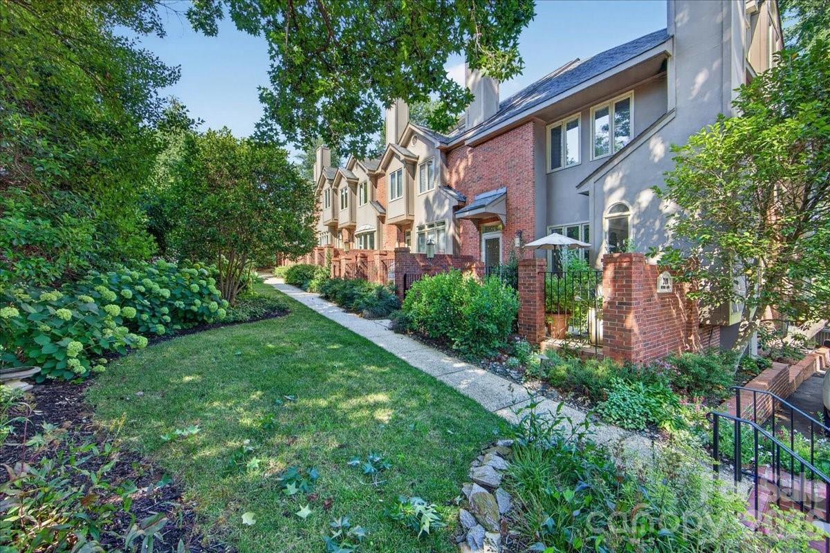 Myers Park - Residential
