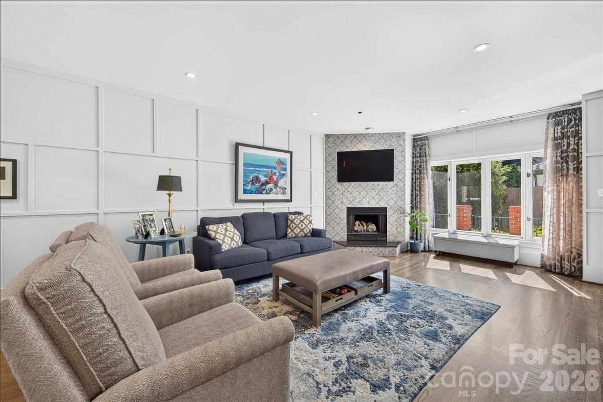 Myers Park - Residential
