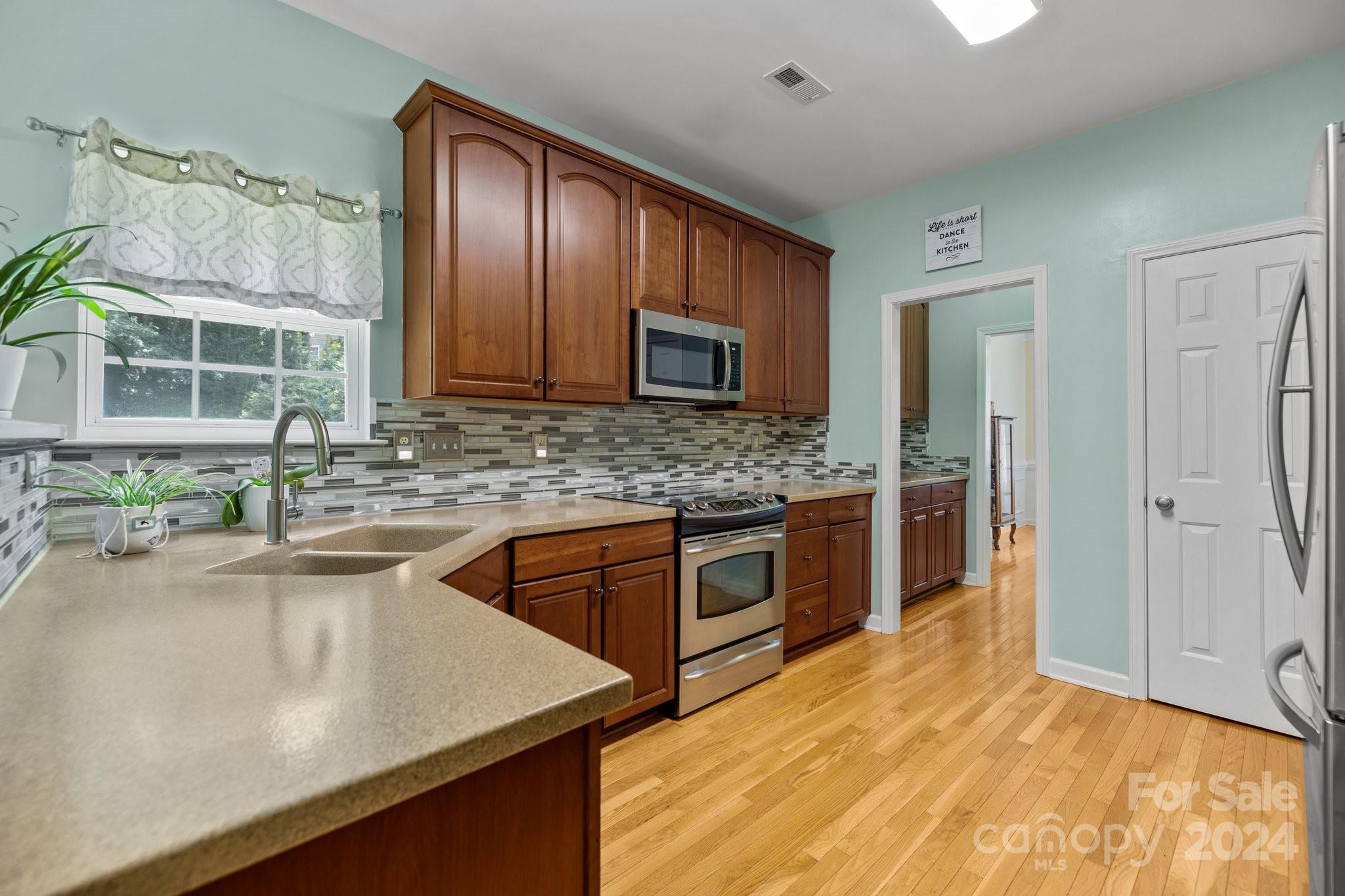 Lynnwood Farms - Residential