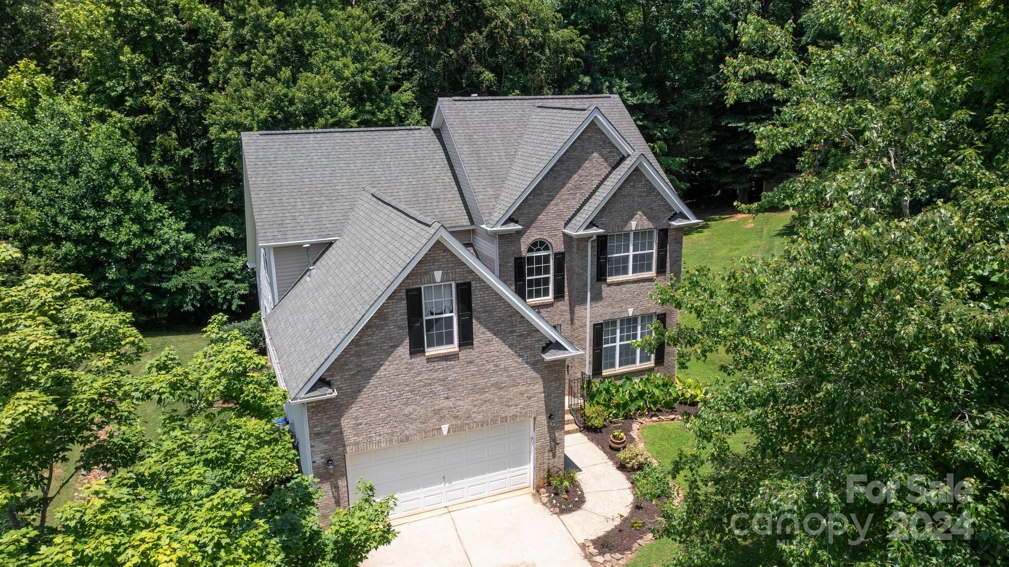 Lynnwood Farms - Residential