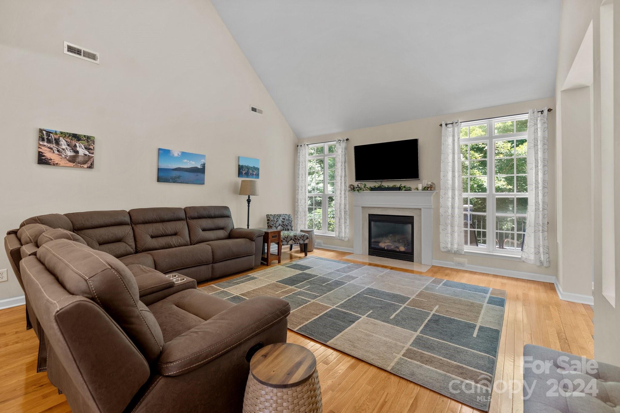 Lynnwood Farms - Residential