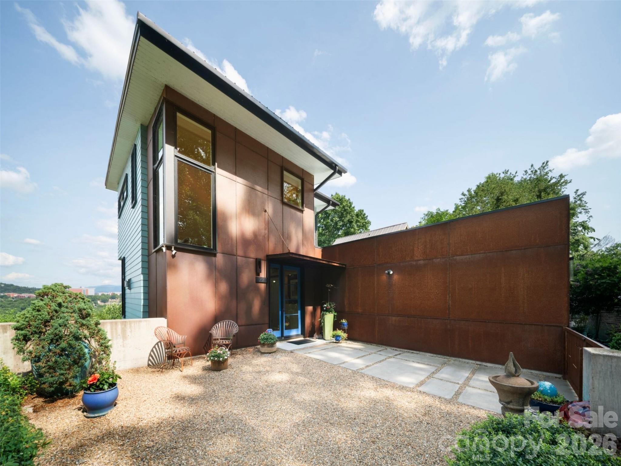 Riverview - Residential