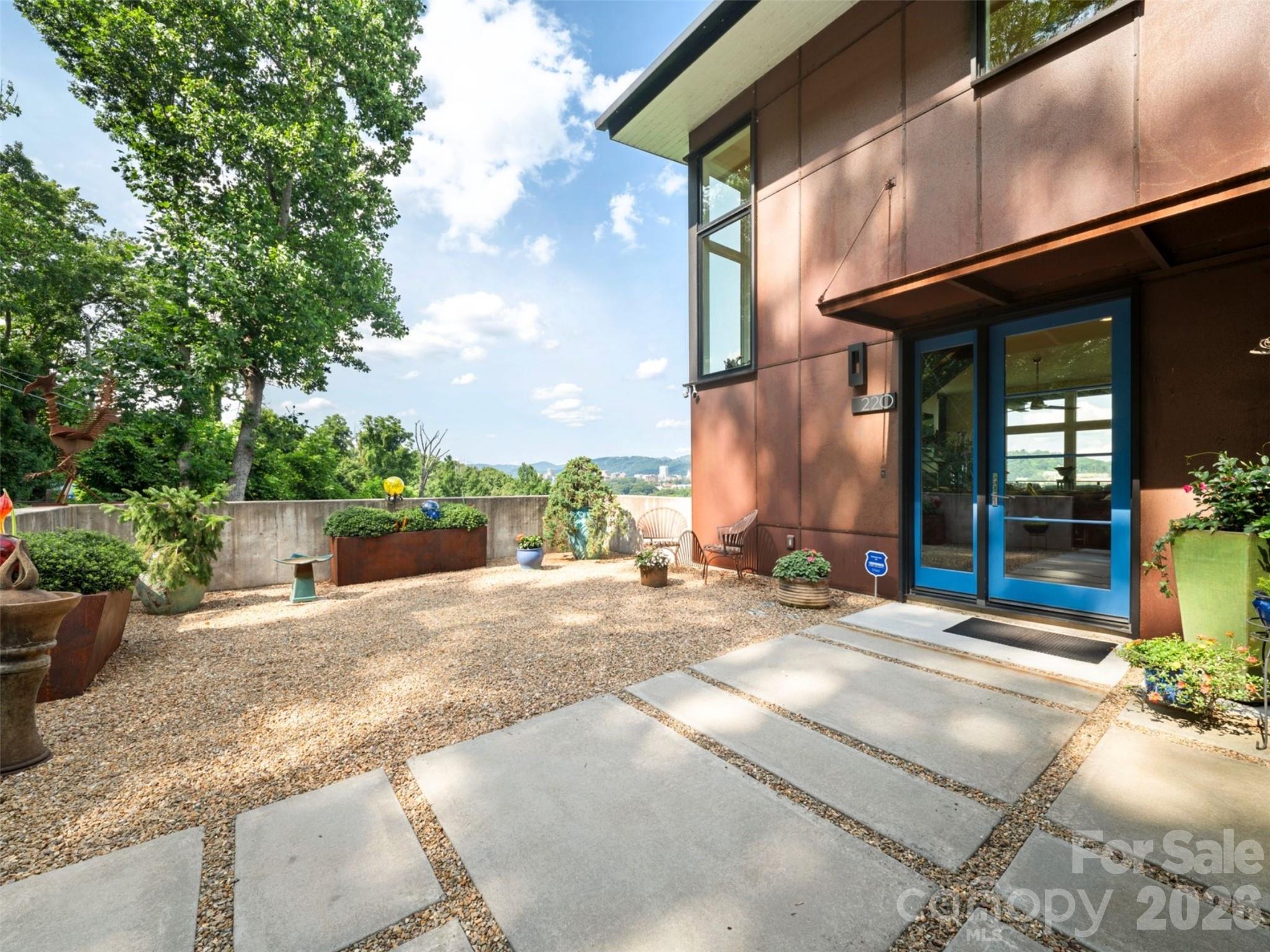 Riverview - Residential