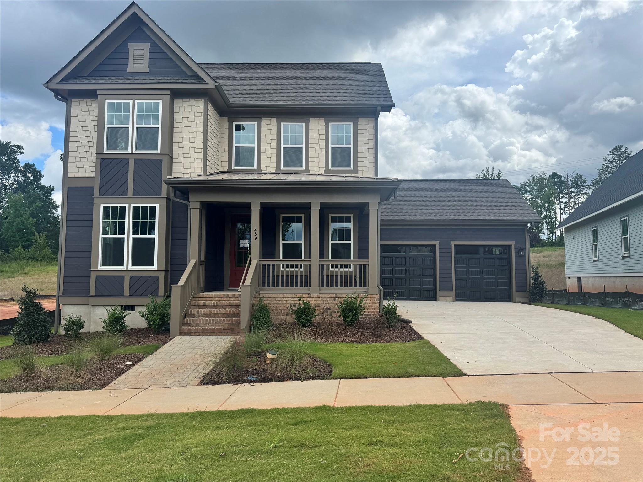 QUICK MOVE IN!!! This stunning NEW CONSTRUCTION home is ready for you THIS YEAR! With plenty of living room space and a large backyard area, this home is perfect for celebrating, entertaining, and living in style. The study on the first floor provides an extra room for home office, hobby room, or even a play room! Upstairs also features a generously sized loft fit for the perfect movie night!

Come see this home in Riverwalk and upgrade your lifestyle!