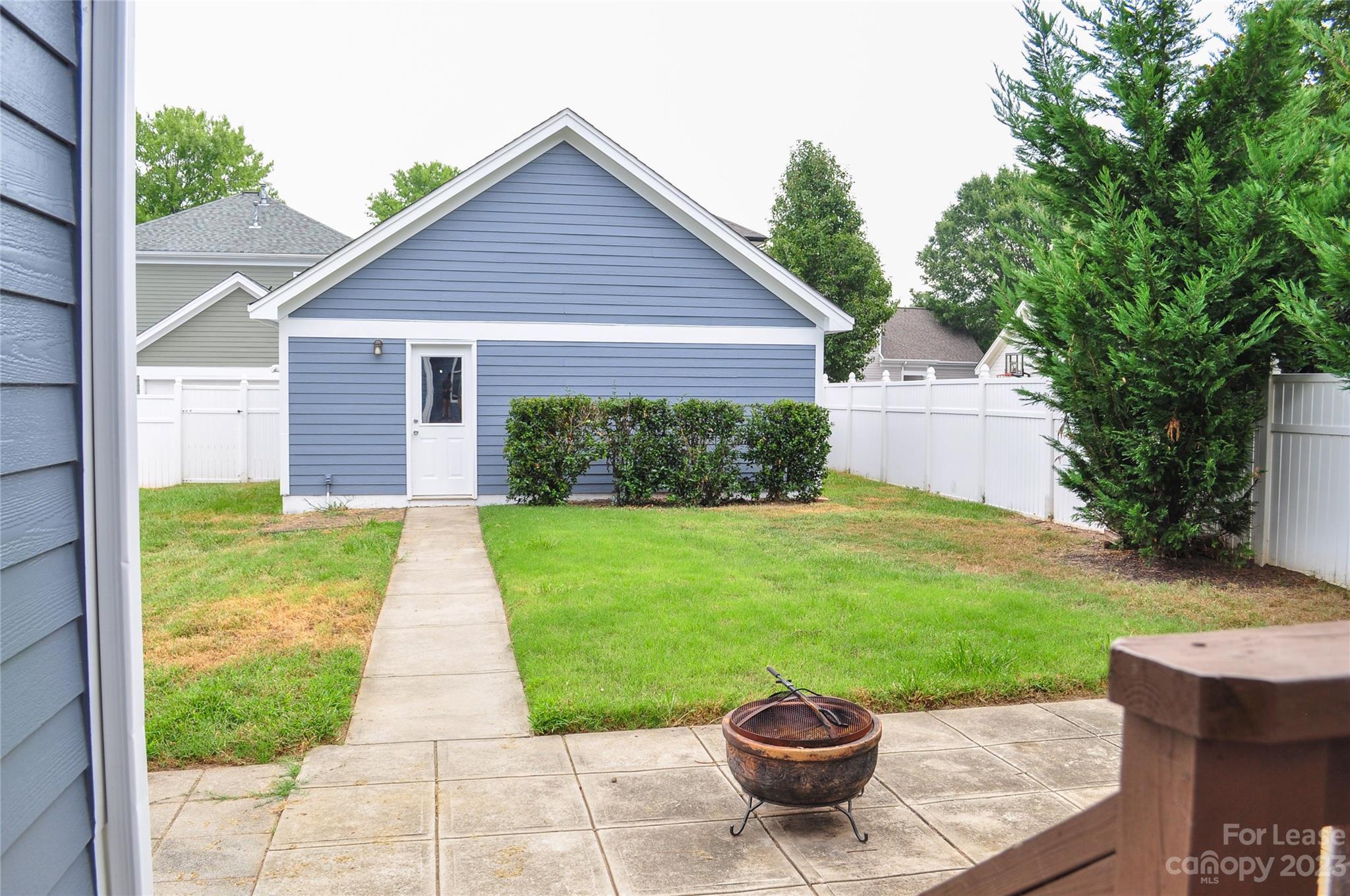Baxter Village - Residential Lease