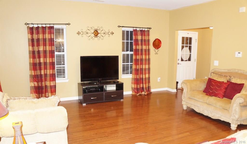 Edgewater - Residential