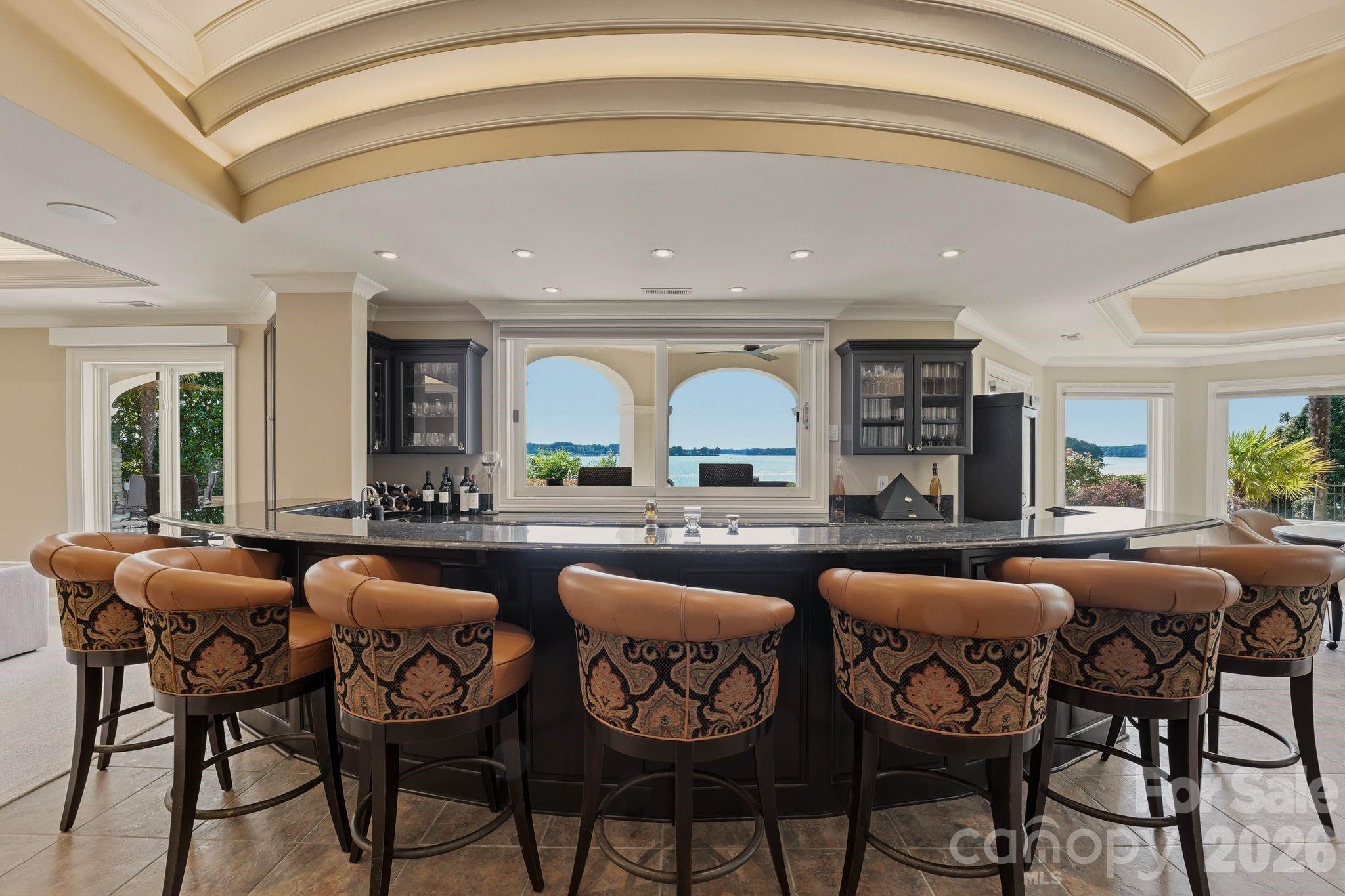 The Peninsula - Residential