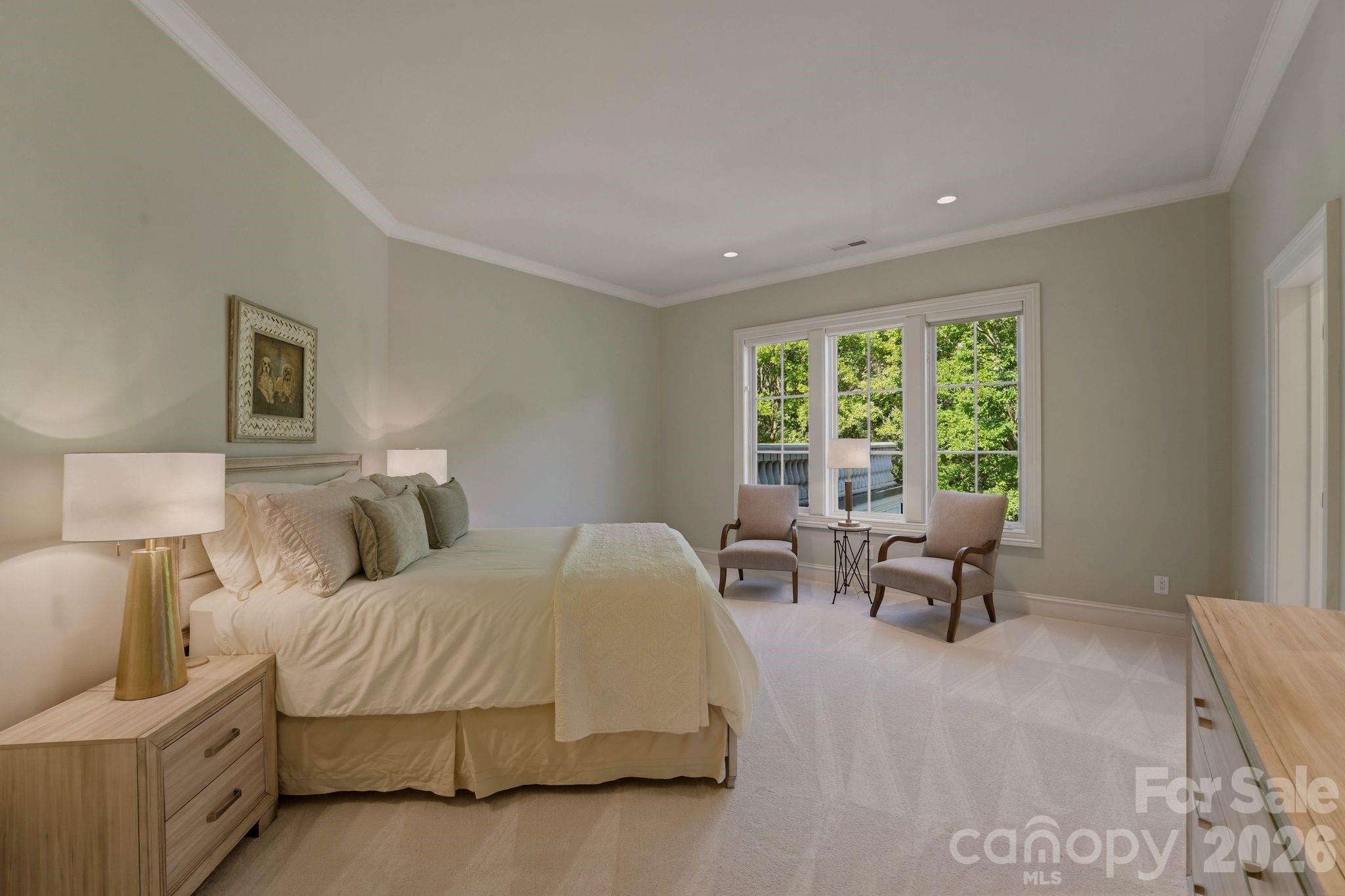 The Peninsula - Residential