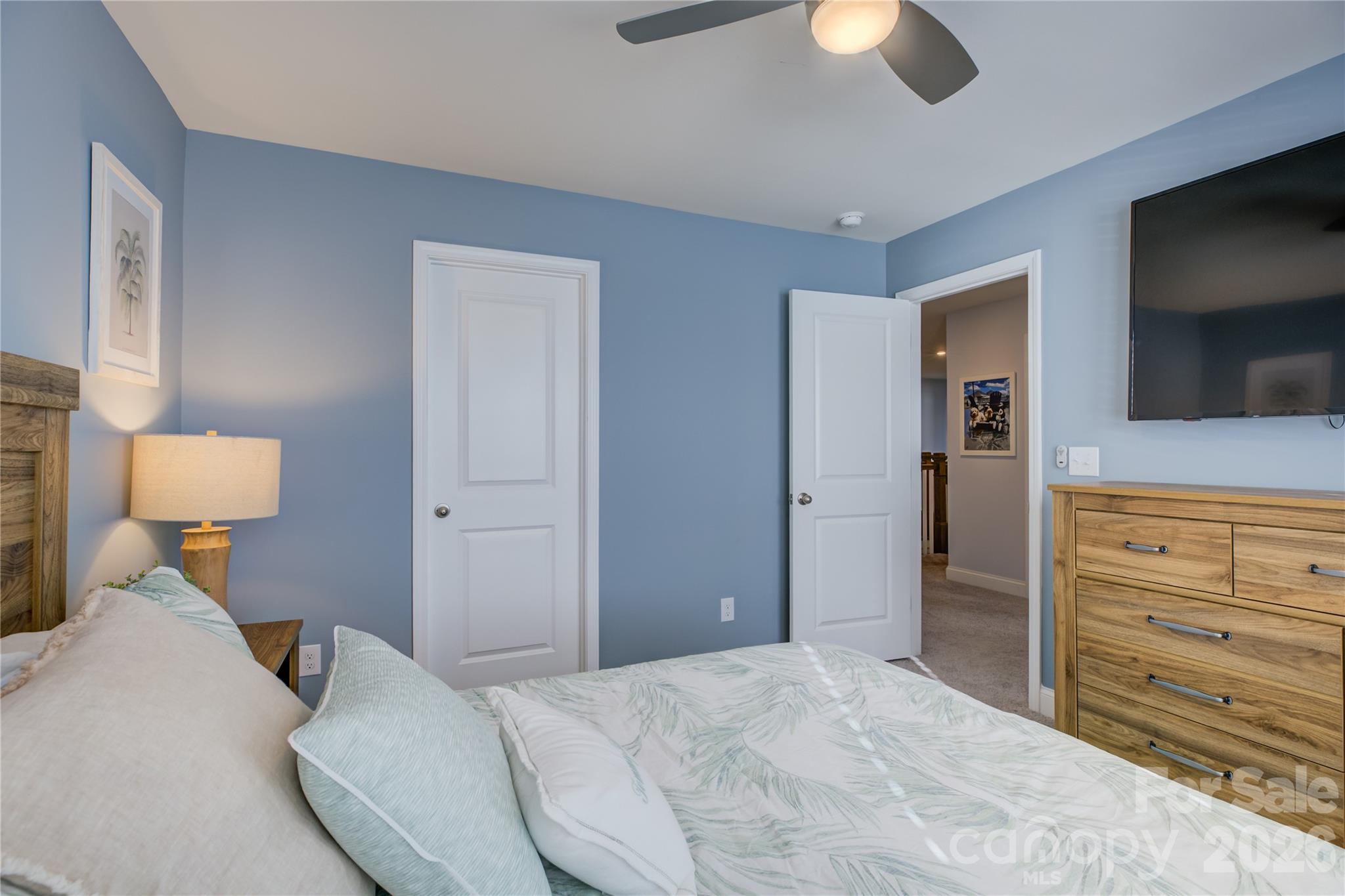 Lakeside Glen - Residential