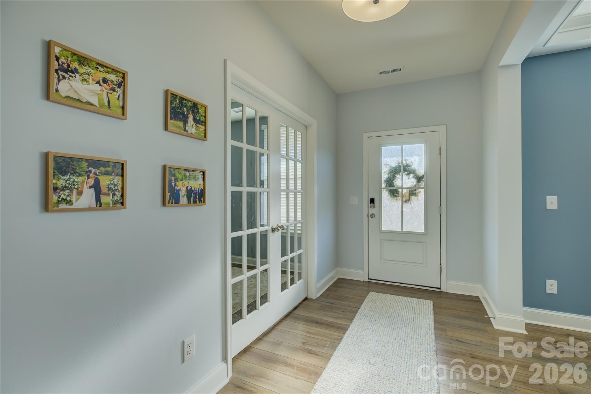 Lakeside Glen - Residential
