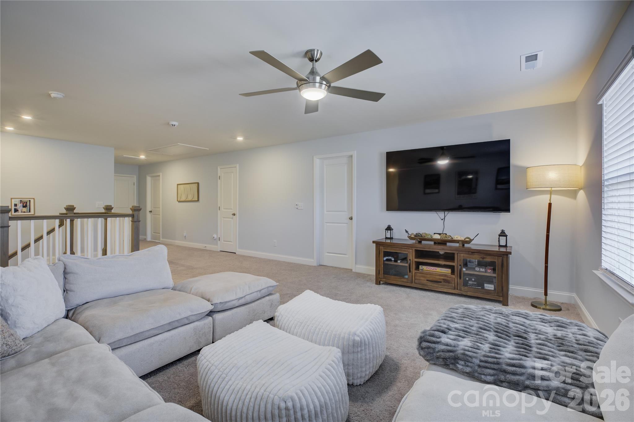 Lakeside Glen - Residential