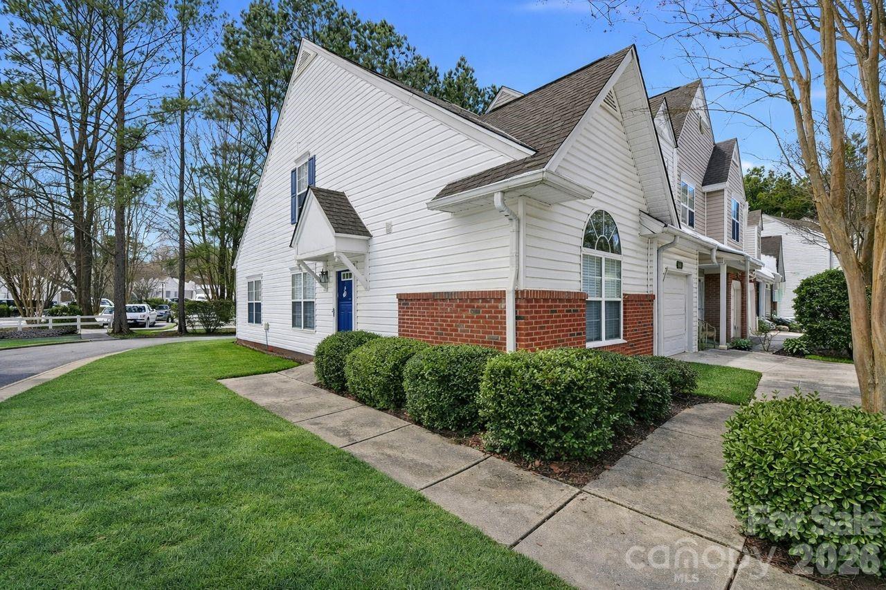 $10,000 price improvement effective 5.7.2026

***See it in person Saturday & Sunday, May 30th & 31st from 11:00 AM - 2:00 PM***

End-town home with bedroom on main level in Charlotte for less than $300k!  Come and get it!!  The time is now!!!

Holly Ridge is a fantastic town home community for home owners who want low maintenance living.  You take care of the inside and the HOA takes care of the outside.  This end town home boasts a main bedroom on the first floor for easy 1 floor living.  The floor plan is very open and flows front to back from the kitchen through the dining room and into the living room.  A fantastic 3 sided fire place separates the living & dining rooms.  All appliances are included in the sale of this end town home.  Upstairs, the loft offers a flexible living area which can be used as a 3rd bedroom, a home office or media room.  This home is move-in-ready and boasts fresh pain throughout.  

Easy access to Northlake Mall, CLT airport, I-485, I-85, I-77, Lake Norman, loads of shops, shopping and restaurants, minutes from Uptown/Downtown & quick access to Concord Mills Mall.  This location is prime and centered just for you!  

Holly Ridge community amenities include a community pool, open from Memorial Day - Labor Day each year, walking trails through the pines and lush landscaping, a small pond, ample guest parking & HOA-included water, sewer, trash, pool access, lawn care, landscaping and insurance.  HO6 insurance is still required in addition to.