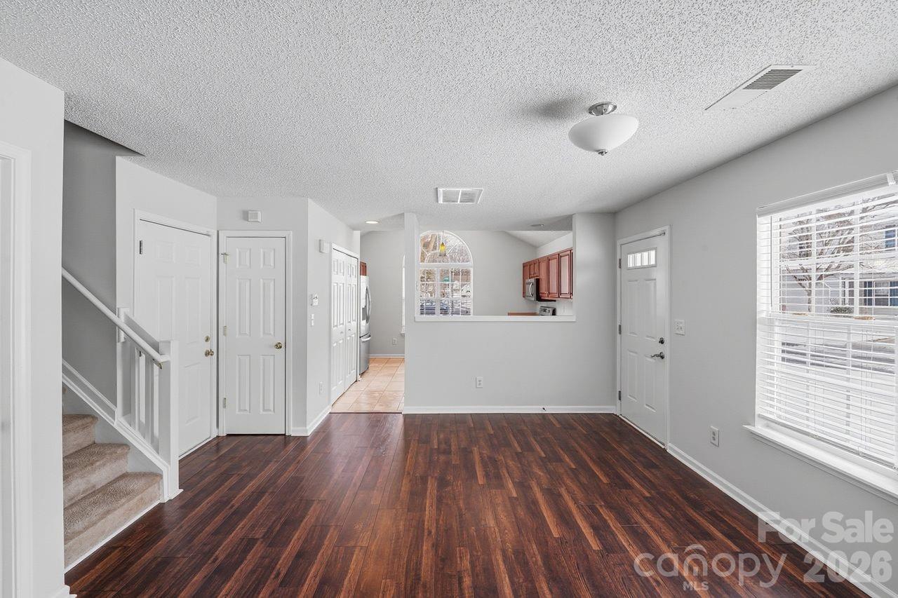 Holly Ridge - Residential
