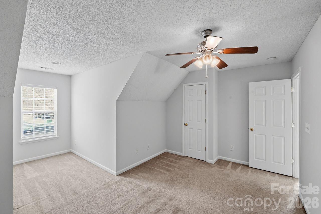 Holly Ridge - Residential