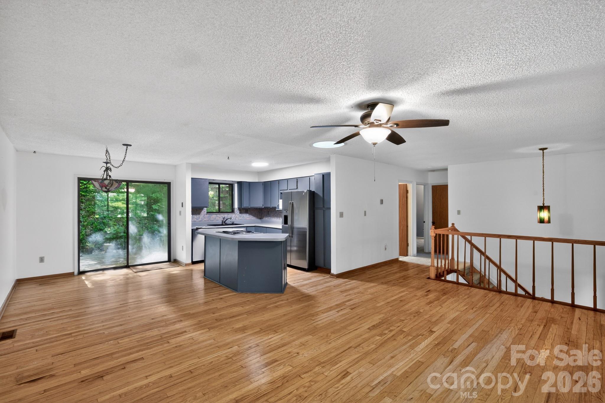 Sunset Ridge - Residential