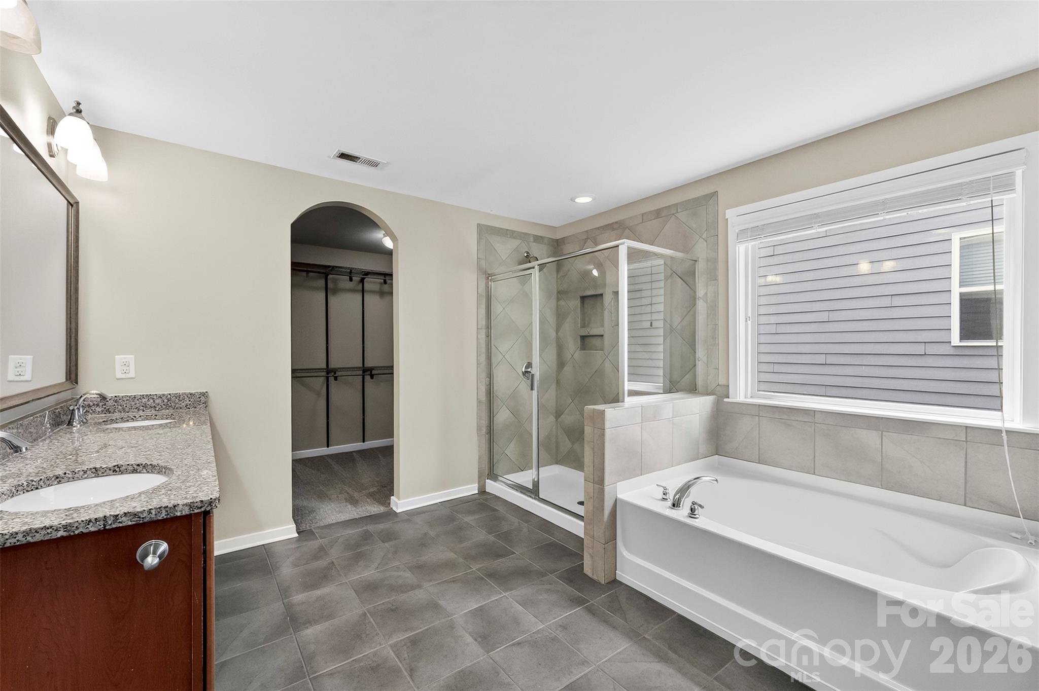 Lake Ridge - Residential