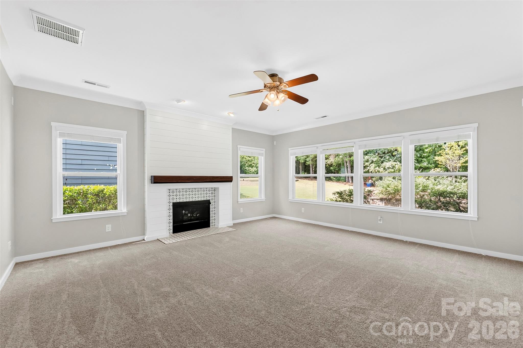 Lake Ridge - Residential