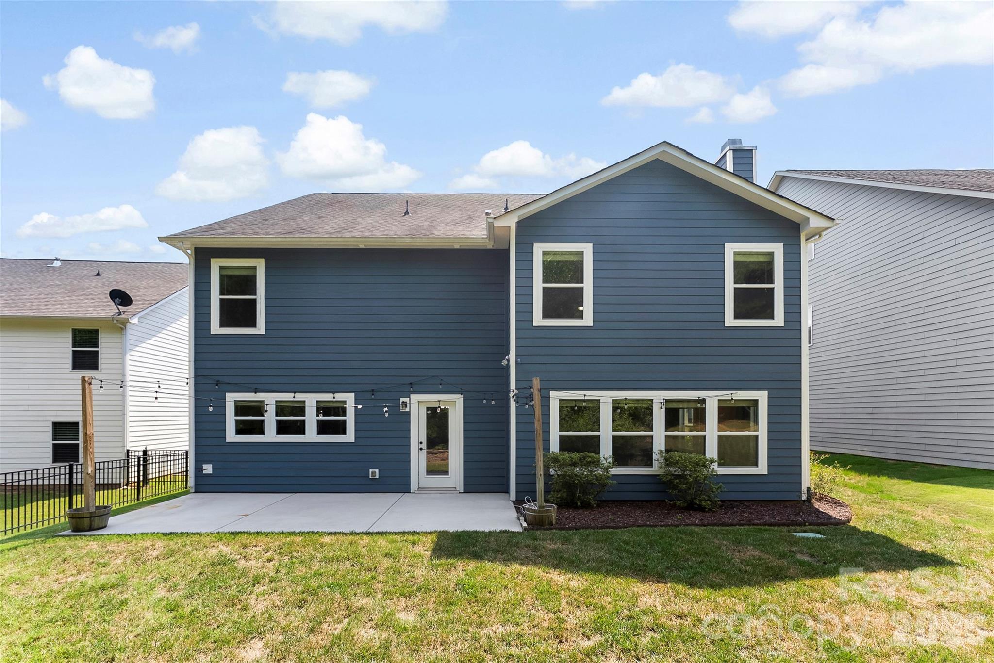 Lake Ridge - Residential