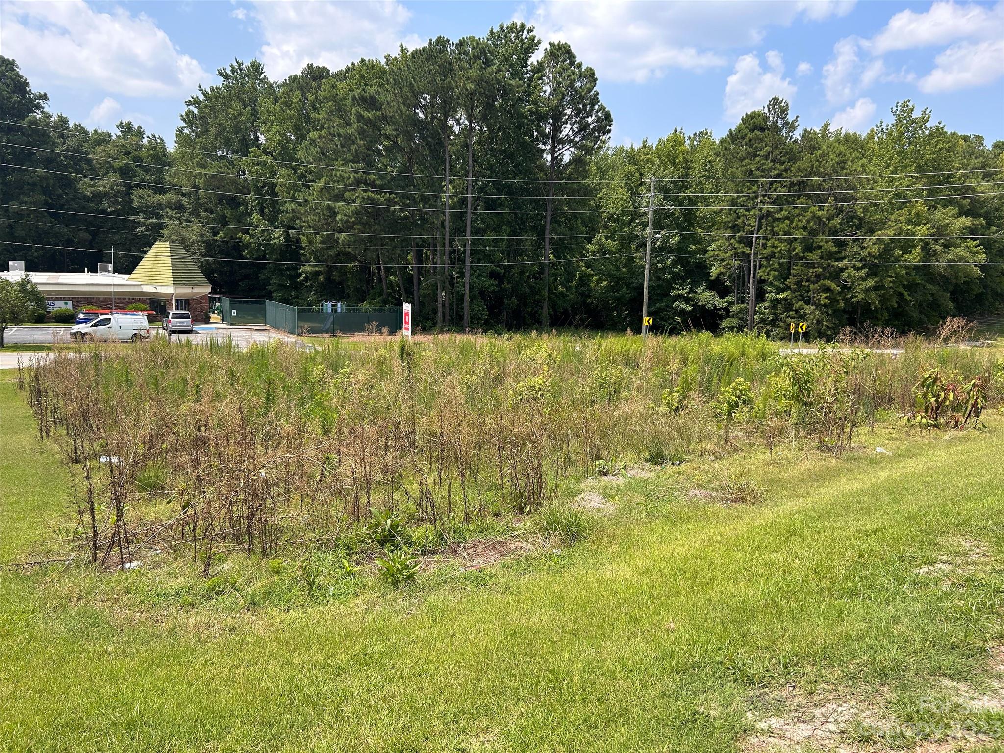 Commercial corner lot for sale in Columbia SC. Land consist of 0.43 acres. It is wooded and has great potential for a new commercial build. If you are looking for a perfect corner lot for your commercial business then look no further. Land is located near all major amenities and major highways. Utilities access and Public Water, Sewer is available.