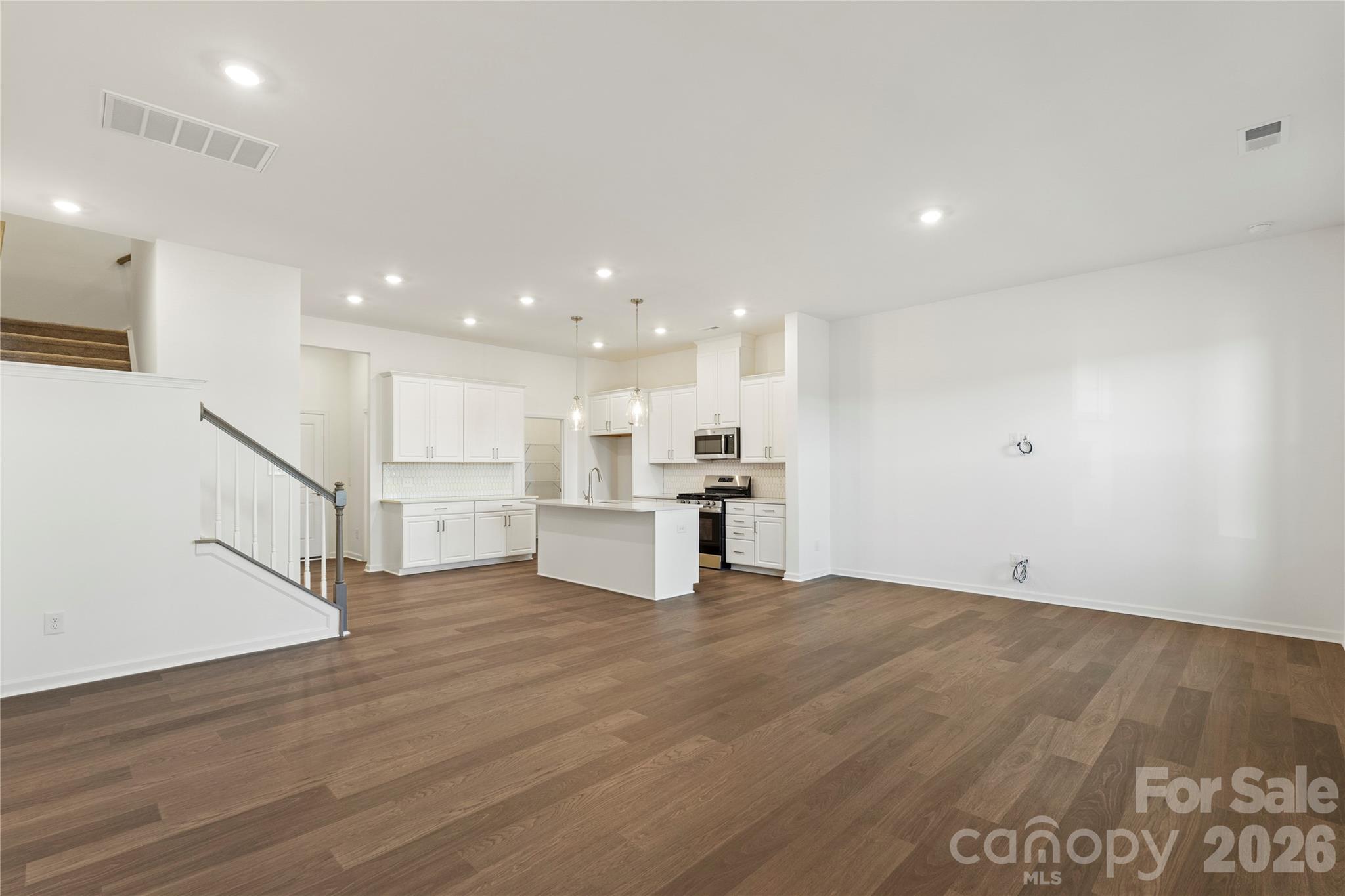 The Ridge at Sugar Creek - Residential