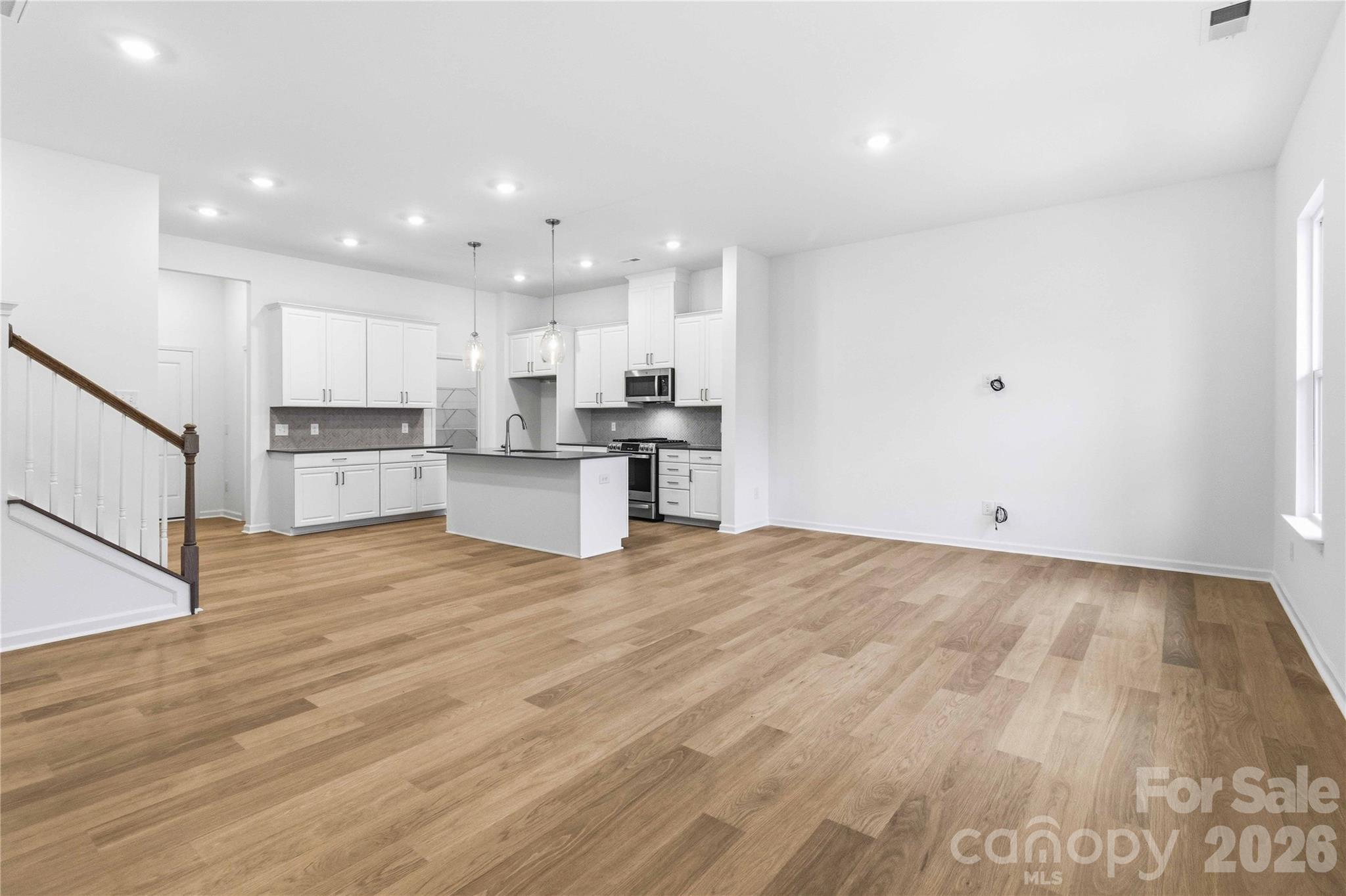 The Ridge at Sugar Creek - Residential
