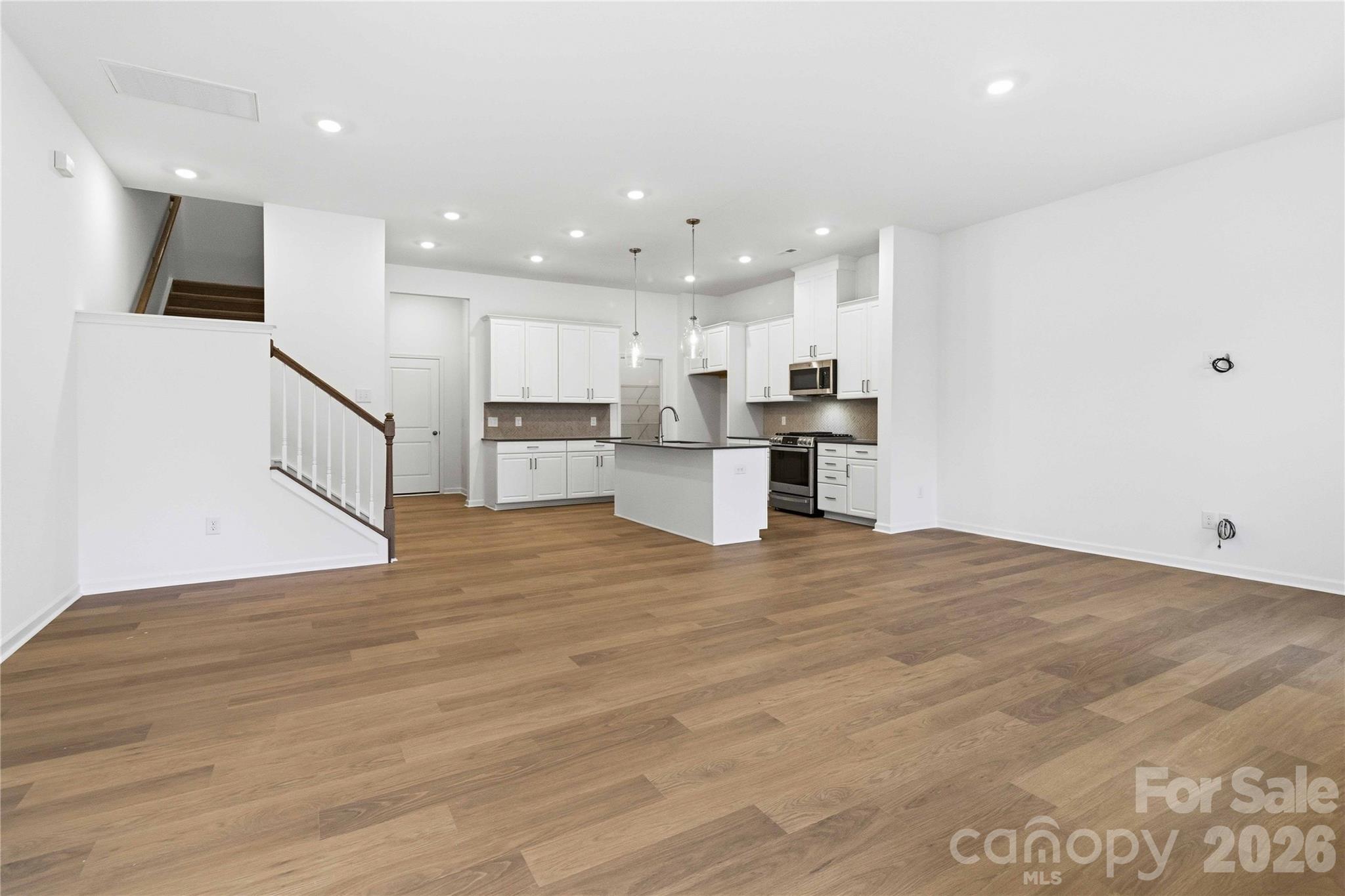 The Ridge at Sugar Creek - Residential