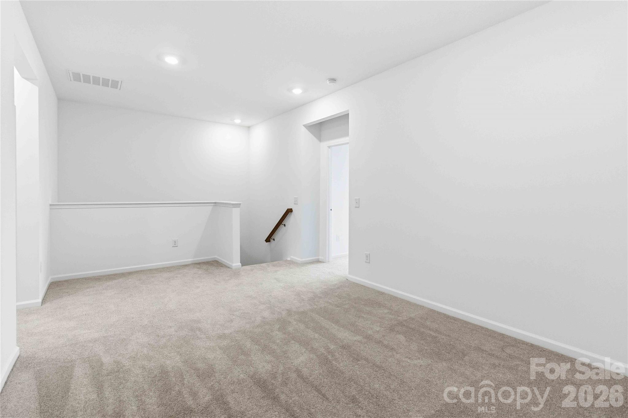 The Ridge at Sugar Creek - Residential