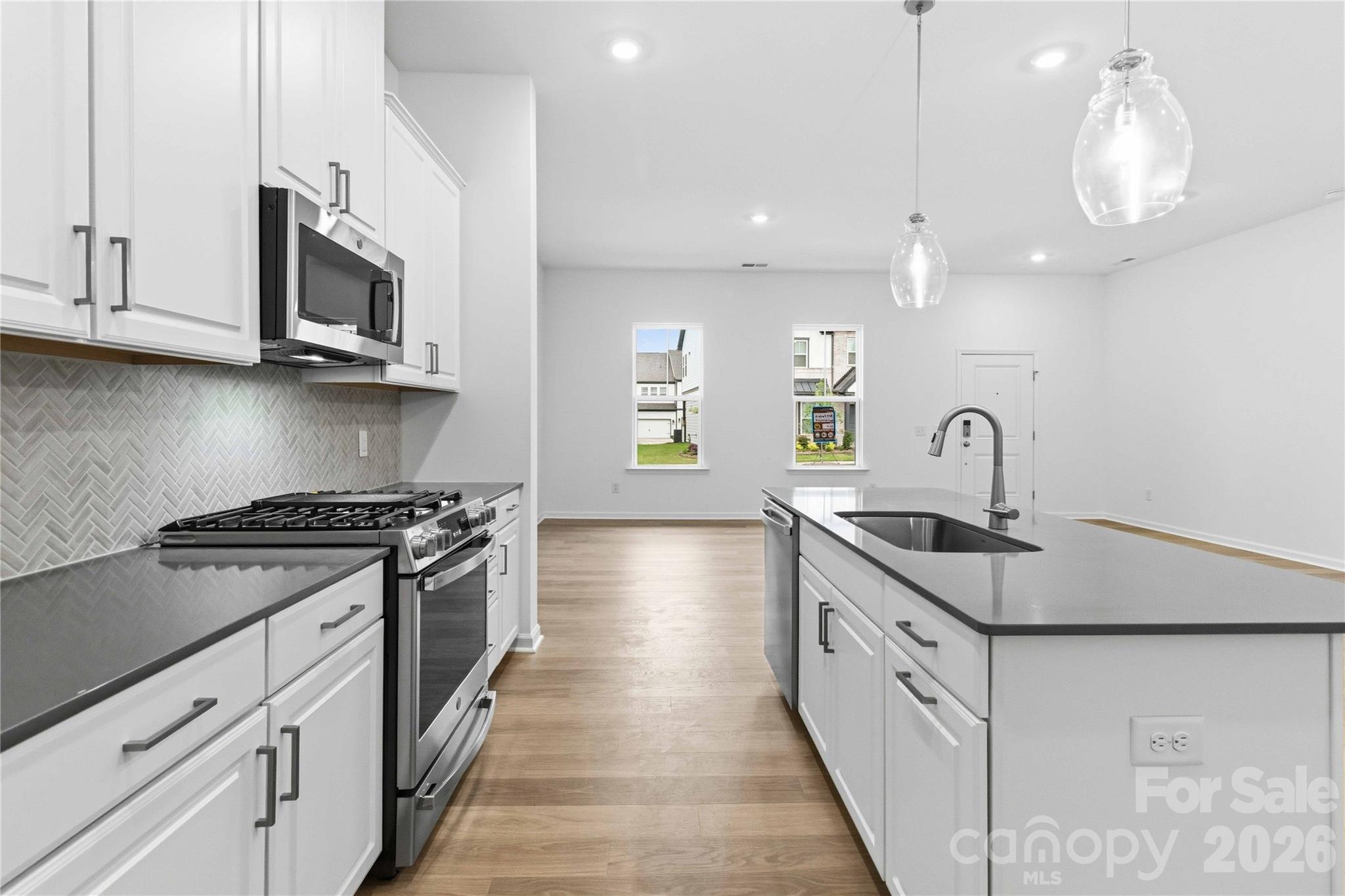 The Ridge at Sugar Creek - Residential
